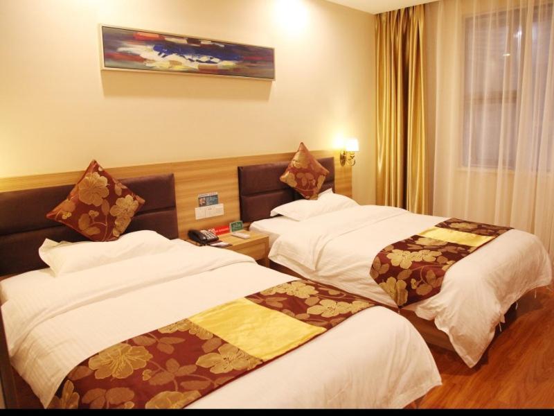 Greentree Alliance Yichang East Yichang Station Hotel מראה חיצוני תמונה